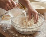 Foto del passaggio 2 della ricetta La Pizza del Babbo