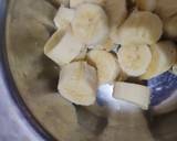 Banana chia smoothly recipe step 1 photo
