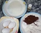 A picture of step 1 of Monster cookies cake.