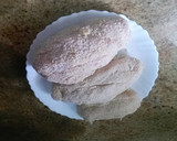 Foto del paso 4 de la receta: Pechuga rellena de queso curado y jamón cocido. (Empanada)