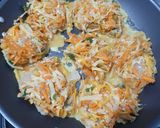 Foto del paso 2 de la receta: 🧡:💛Croquetas chatas coloridas💚:🤍