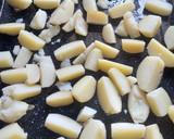 Foto del paso 4 de la receta: Filete al perejil con papas rústicas