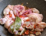Foto langkah ke 2 dari resep Asem-asem Buncis & Ayam.