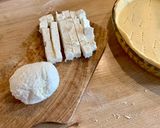 Une image de l'étape 3 de Tarte à la citrouille et à la feta.