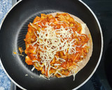 Foto del paso 5 de la receta: Quesadillas de pollo y champiñones