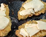 Foto del paso 2 de la receta: Escalopes de pechuga sin tacc