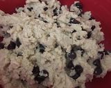 A picture of step 3 of Chocolate chip cookie cheesecake bars.