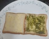 A picture of step 4 of Indian style tandoori mayo masala sandwich.