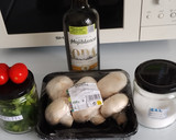 Foto del paso 2 de la receta: Comida caliente día 3>Primero>Ensalada caliente de champiñones, tomates y perejil