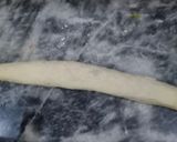 A picture of step 6 of Chicken cheese bubloo bread 😋😋.