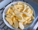 A picture of step 9 of Apple Cake with Cinnamon-Lemon Cream.