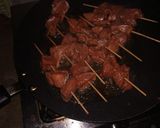 A picture of step 4 of Chicken tikka boti stick.