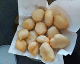 A picture of step 2 of Kuih Getas.
