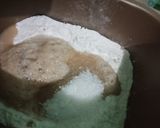 Foto langkah ke 2 dari resep Roti Abon Mayo.