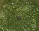A picture of step 2 of Palak tomato curry with cream.