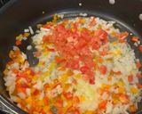 A picture of step 3 of Chicken lasagna rolls.