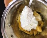 A picture of step 2 of Mango Banana Smoothie.