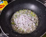 A picture of step 1 of Veg Masala Maggi (Mumbai Street Style).
