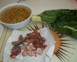 Foto del paso 1 de la receta: Cacerola de garbanzos, acelgas y jamón
