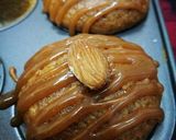 A picture of step 5 of Date Almond caramel cake.
