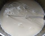 Foto langkah ke 2 dari resep Vanilla Oreo Ice Cream.