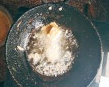 A picture of step 3 of Paneer ka pakoda.