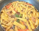 Gambar langkah 5 resipi 👩‍🍳Crab Sticks Goreng Spicy.