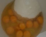 Foto langkah ke 3 dari resep Marble Pumpkin Cake.