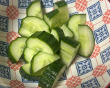 Foto del paso 1 de la receta: Kimchi de pepino