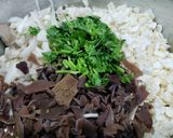 Hình bước làm 1 của món Chả giò chay