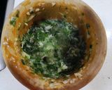 Foto del paso 2 de la receta: Salmón emperejilado a la plancha