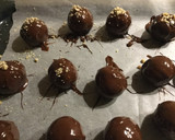 Zserbó golyó, a megunhatatlan gyors nasi recept fázis 3 fotója