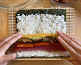 Foto del paso 6 de la receta: Rollo de sushi de la fortuna, ehomaki (恵方巻き) / Comida japonesa
