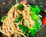 Gambar langkah 5 resipi Spaghetti Creamy Lemon Butter Salmon.