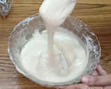 2 அடுக்கு வைட் பாரஸ்ட் கேக் ரெசிபி ஸ்டேப் 2 புகைப்படம்