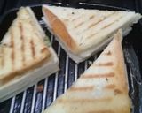 A picture of step 4 of Grill Sandwich.