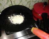 A picture of step 6 of Egg Gravy.