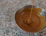 A picture of step 4 of Lotus Biscoff Ice cream.