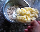 Foto del paso 2 de la receta: Budín de manzanas al caramelo 🍎