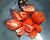 தக்காளி கொத்தமல்லி சட்னி(coriander tomato chutney recipe in tamil) ரெசிபி ஸ்டேப் 2 புகைப்படம்