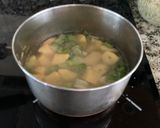 Foto del paso 1 de la receta: Crema de papitas colombianas