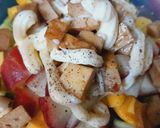 Hình bước làm 1 của món Salad trái cây trộn chả