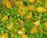 A picture of step 4 of French beans potato Sabzi.
