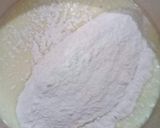 A picture of step 4 of Orange tea cake.