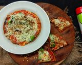 ભાખરી પીઝા (Bhakhri Pizza Recipe In Gujarati) રેસીપી સ્ટેપ4ફોટો