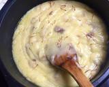 Foto del paso 3 de la receta: Patatas revolconas con azafrán en hebras