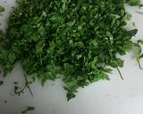 A picture of step 1 of Tabbuoleh Salad.