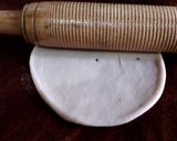 কালো জিরা লুচি রেসিপির ধাপ 3 ছবি