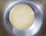 A picture of step 4 of Milk mantou.