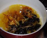 A picture of step 7 of Persian prune stew with chicken.